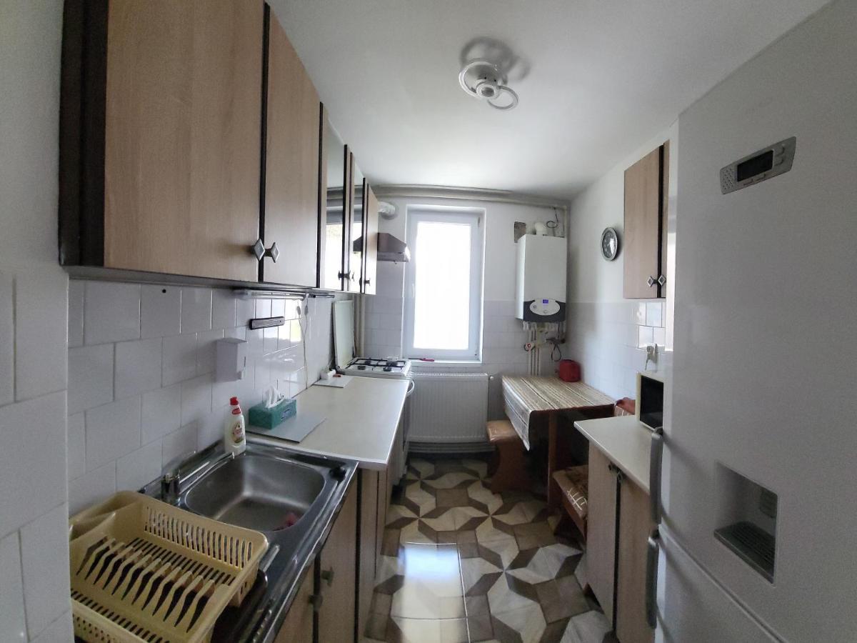 Apartament In Regim Hotelier Deva Eksteriør bilde